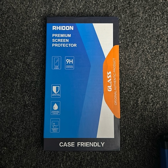 Rhidon Premuim Screen Protector for Galaxy S21 FE; Case Friendly - Picture 1 of 3